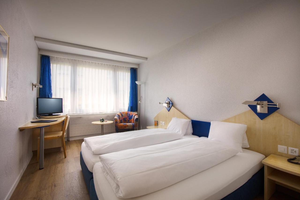 Hotel Blumenstein Self-Check In Frauenfeld Buitenkant foto