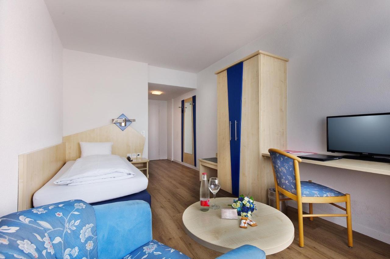 Hotel Blumenstein Self-Check In Frauenfeld Buitenkant foto